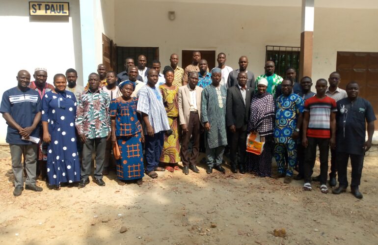 La Coordination Togolaise des Organisations Paysannes et de producteurs Agricoles (CTOP) et le Réseau des Jeunes Producteurs et Professionnels Agricoles du Togo (REJEPPAT) dotent les Coordination Régionale des Organisation Paysanne et de Producteur Agricole (CROPPA) de plan de résilience face aux changements climatique